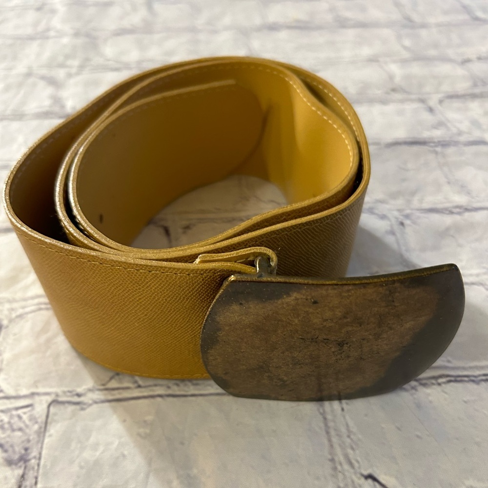 VINTAGE MONDI MADE IN GERMANY WOMENS WIDE MUSTARD COLOR BELT